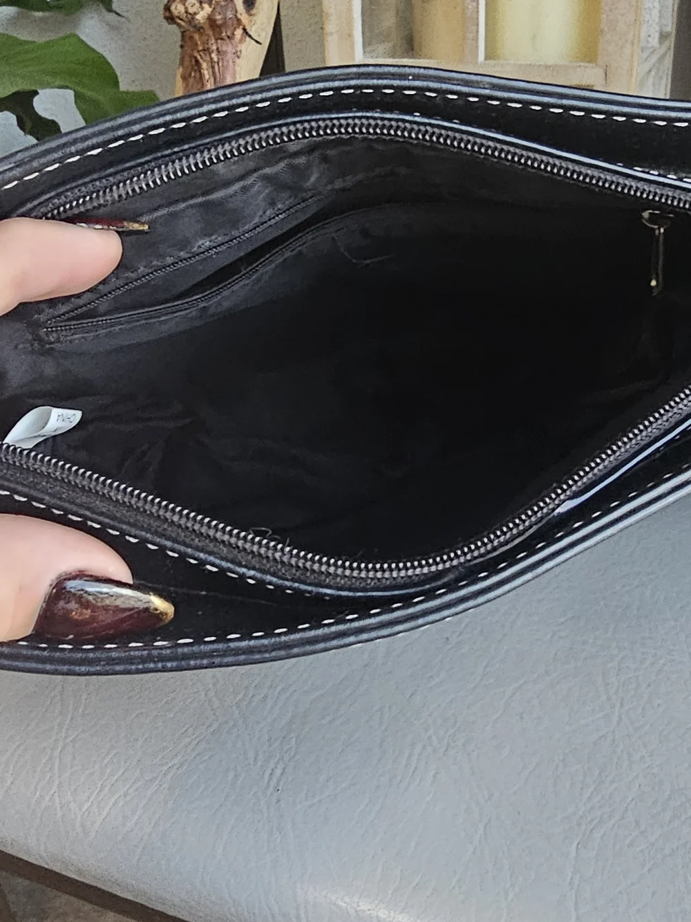 kate spade Black Leather Shoulder Bag with Red/white-Trim Handle
